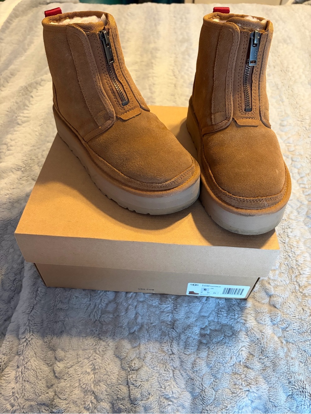UGG Neumel Platform Zip Boots